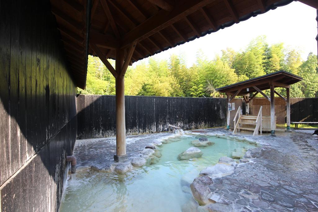 Отель Yamaga Onsen Kazenosato Kitsuki Экстерьер фото