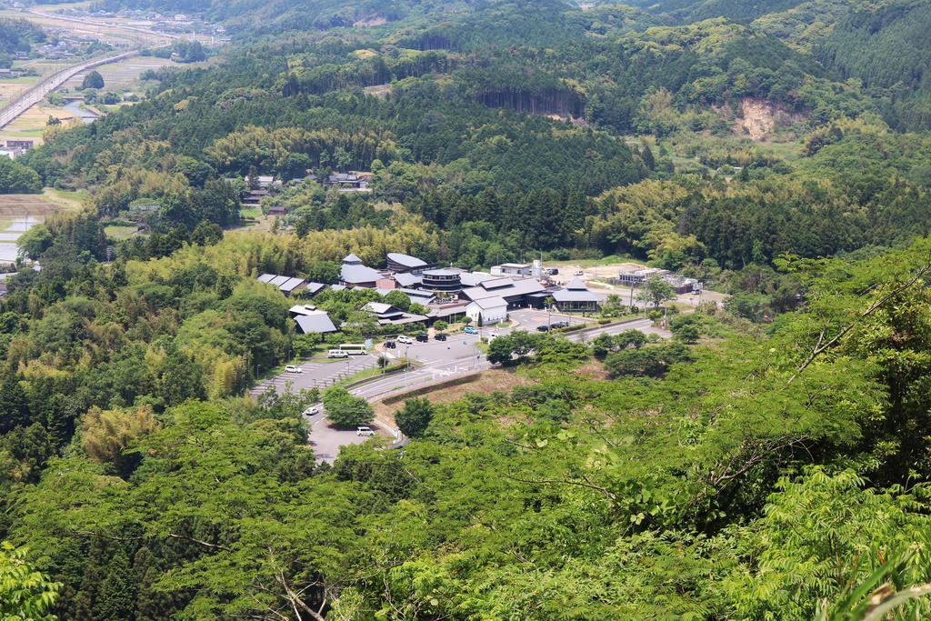 Отель Yamaga Onsen Kazenosato Kitsuki Экстерьер фото